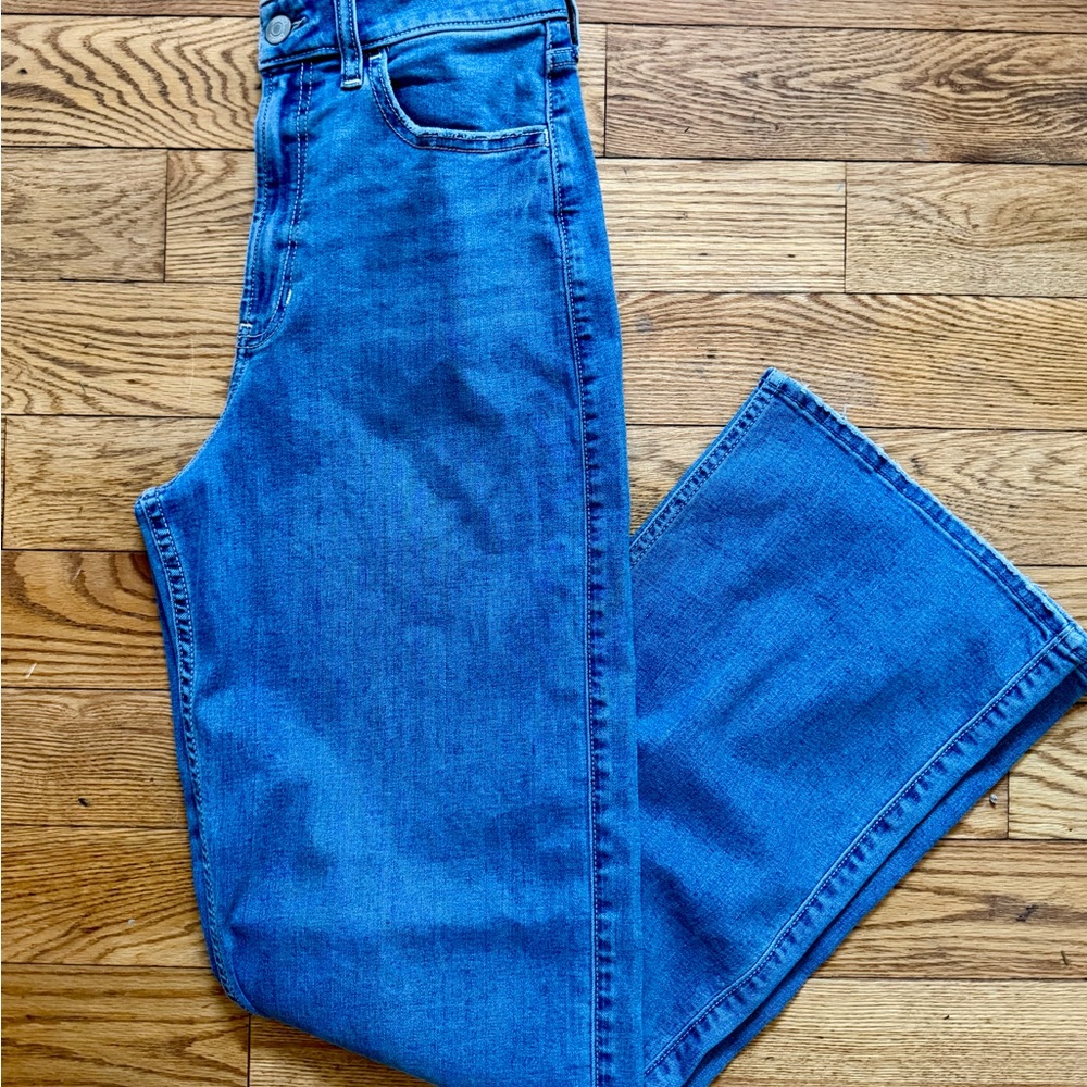 Hollister Low-Rise Relaxed Straight Jeans | Women’s 25 Regular